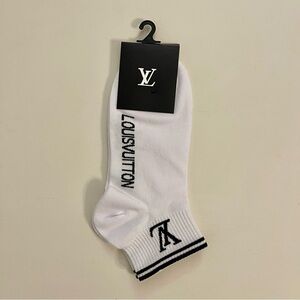 Premium Athletic Ankle Socks - White & Black Striped